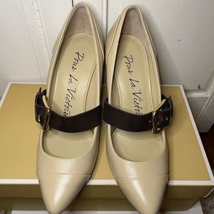 Pour La Victoire wedge heels, new, size 6